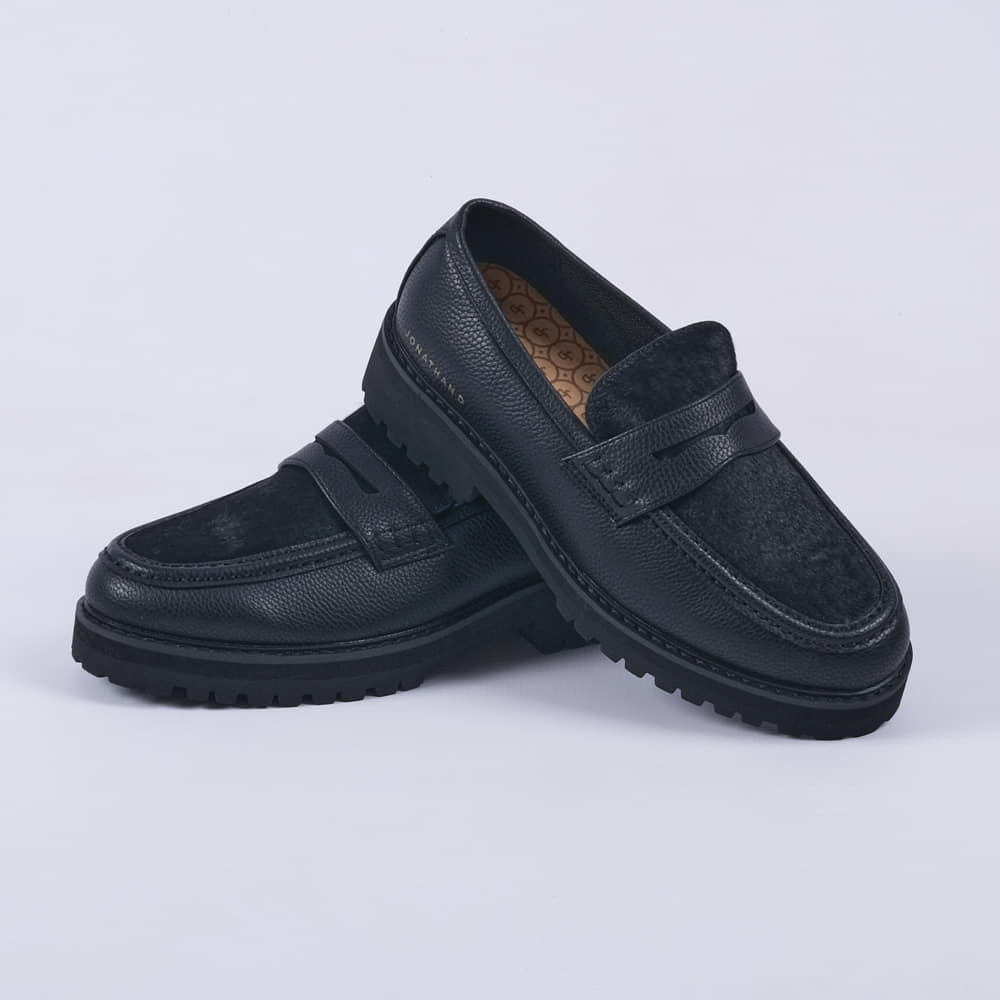 Penny Moc Pony Shoe (Black) - Image 3